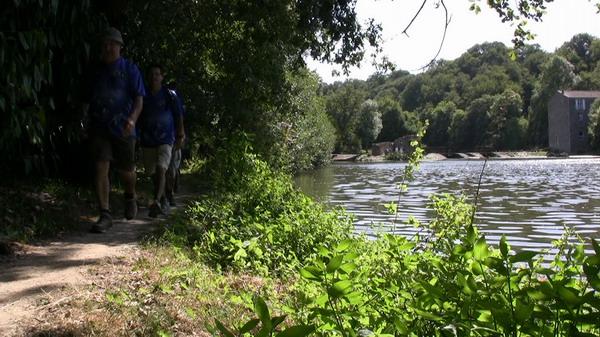 RdS2009_338_600.JPG - Moulin de Grenon en fond
